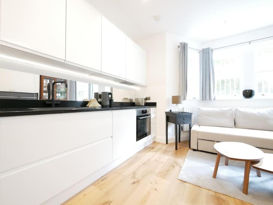 Newly Refurbished 2 Bed Apartment In Paddington London Exteriör bild